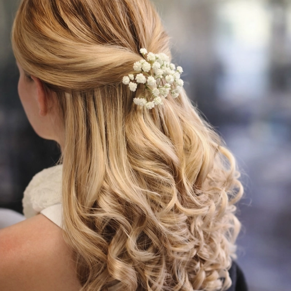 Foto von Hochzeitsfrisur